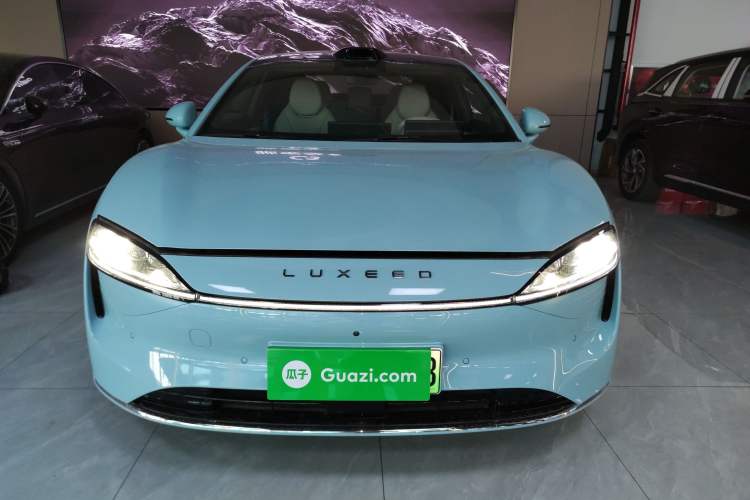 Used Hima Luxeed S7 2025 785 km Ultra
