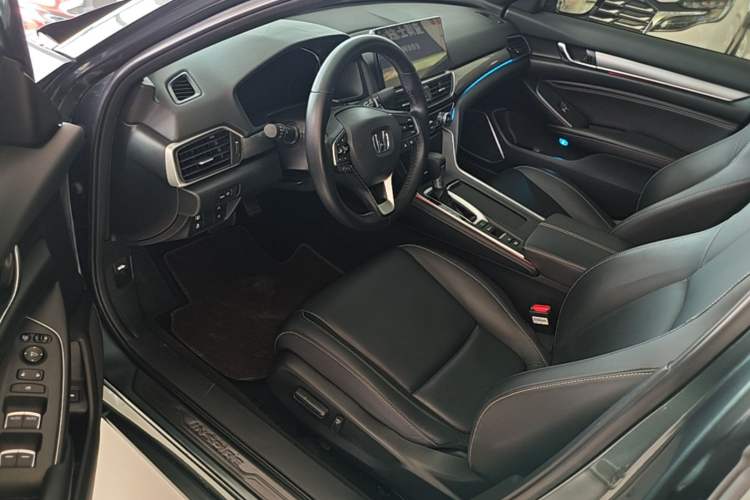 Used Honda Inspire 2022 260TURBO Elegant Edition Driver Seat