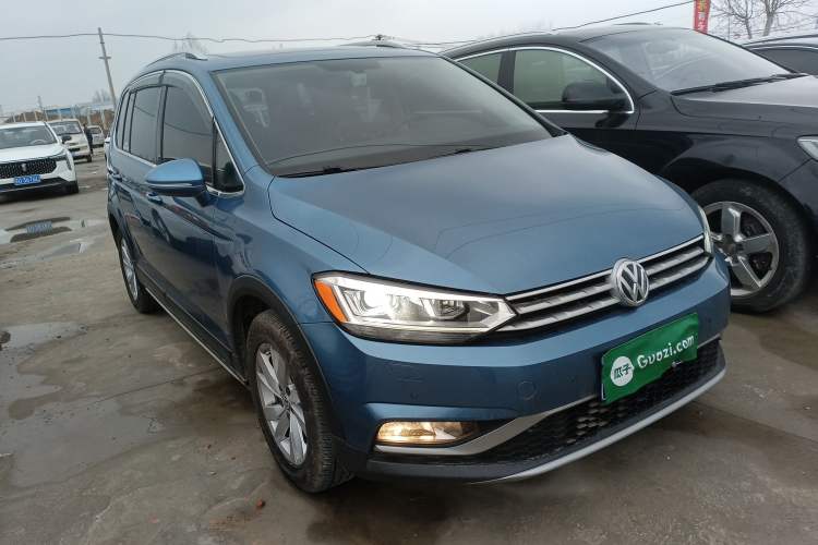 Used Volkswagen Touran 2021 Volkswagen Touran L 280TSI DSG Boundary Edition 7-Seater