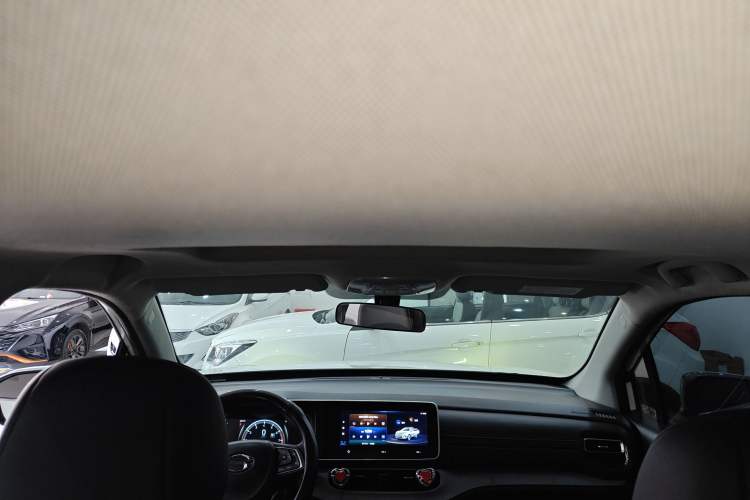 Used GAC Trumpchi GS3 2021 POWER 270T Automatic Luxury Edition Headliner