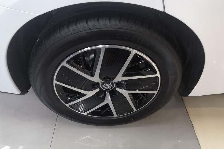 Used BYD Qin L 2024 DM-i 120KM Beyond Model
