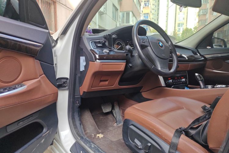 Used BMW 5 Series GT 2014 528i Leading Model
