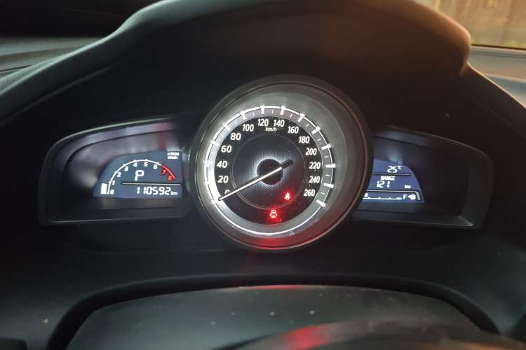 Used Mazda CX-4 2016 2.0L Automatic 2WD Blue Sky Dynamic Edition