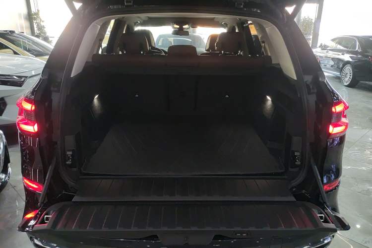 Used BMW X5 (Import) 2021 xDrive40i Luxury Model with M Sport Package
