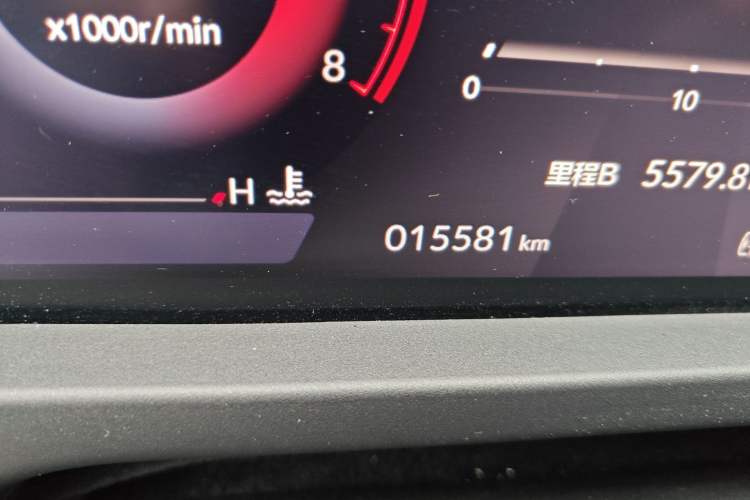 Used Honda Accord 2025 260TURBO Luxury Edition Odometer Close Up