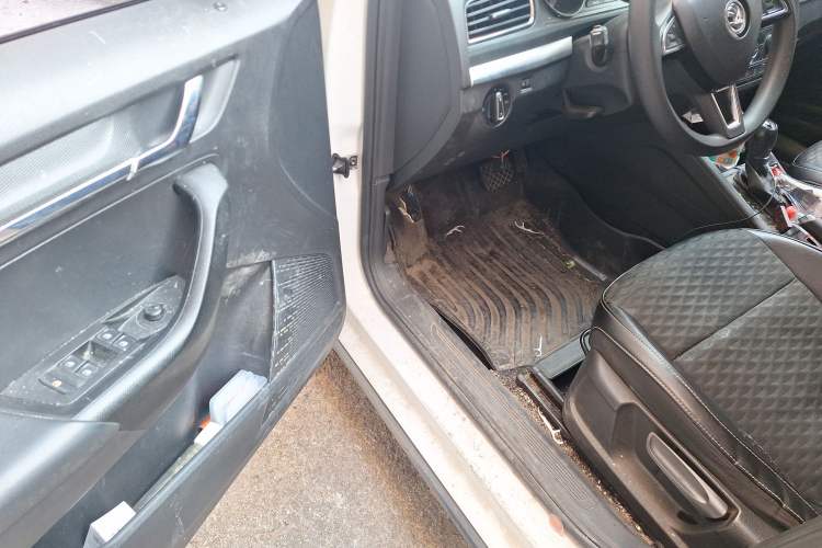 Used Skoda Kamiq 2018 1.5L Automatic Comfort Edition China VI Standard Driver Seat