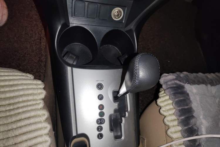 Used Toyota RAV4 2012 Luxurious Edition 2.0L Automatic All-Wheel Drive