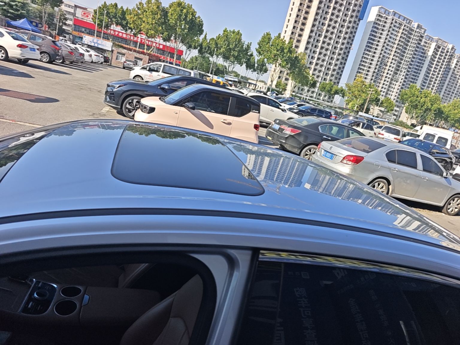 Geely Galaxy L6 2025 EM-i 140km Explorer+ Edition — снимка 7