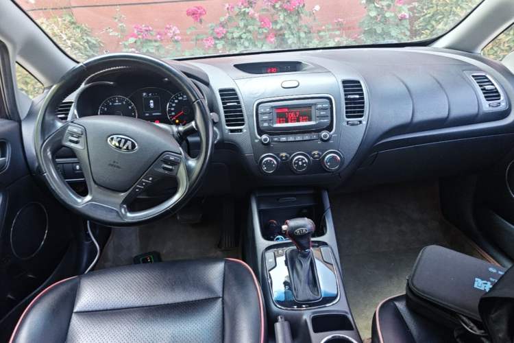 Used Kia K3 2016 1.6L Automatic GLS
