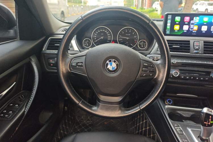Used BMW 3 Series 2014 320Li Fashion Model Steering Wheel