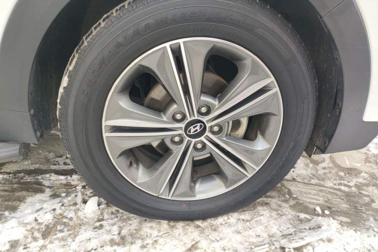 Used Hyundai ix25 2015 1.6L Automatic Two-Wheel Drive Smart GLS Trim
