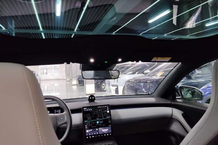 Used Nio ET5T 2023 75 kWh Touring