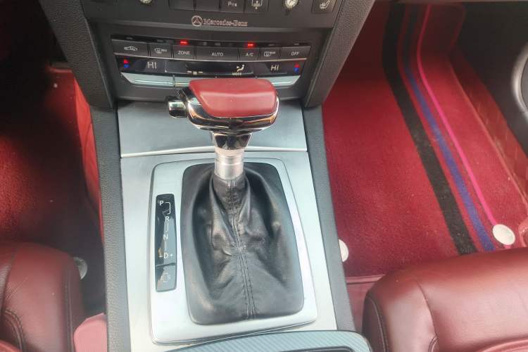 Used Mercedes-Benz E-Class 2010 E 260 CGI Coupe