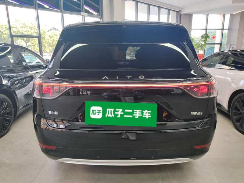 Used Hima AITO M9 2024 Range-Extended Max Edition 42 kWh 6-Seater Version — 5