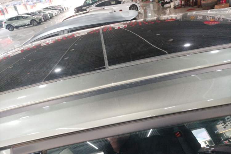 Used CHANGAN UNI-Z New Energy 2024 Blue Whale Smart Electric iDD 125km Excellence Model Roof