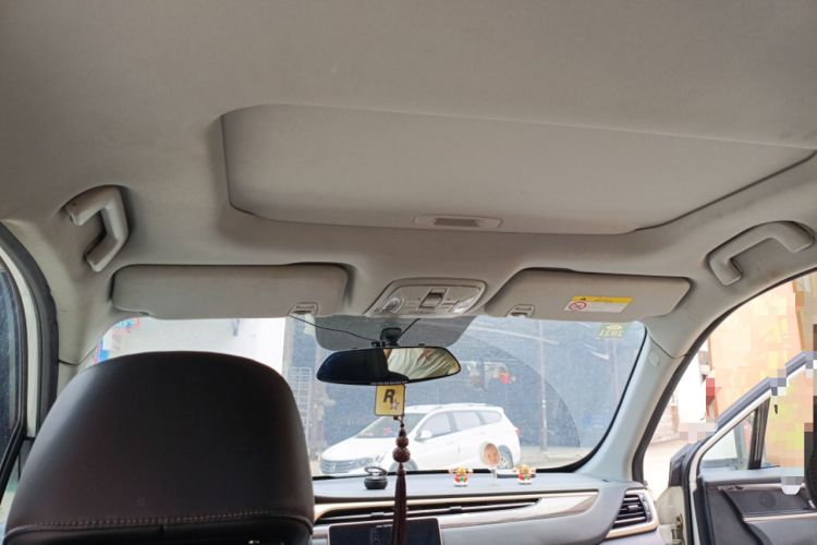 Used GAC Trumpchi GS5 2019 270T Automatic Luxury Edition Headliner