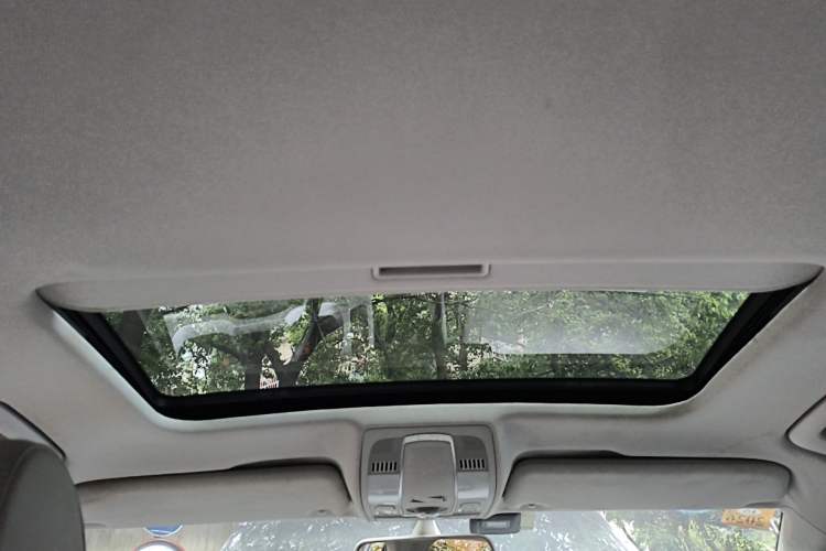 Used Audi A6L 2010 2.4L Comfort Edition Headliner