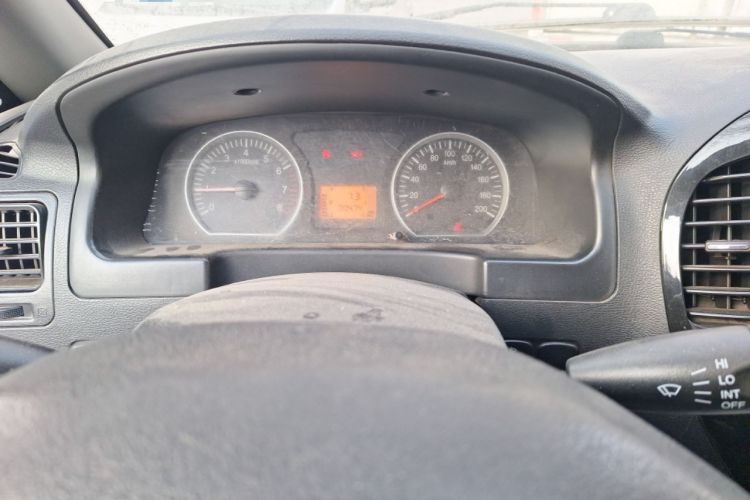 Used FORTHING Lingzhi 2015 M3 1.6L 7-Seater Comfort Model