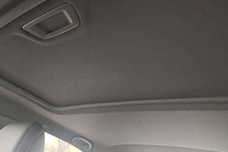 Used Chevrolet Monza 2019 RS 330T Automatic Comfort Edition China VI Standard