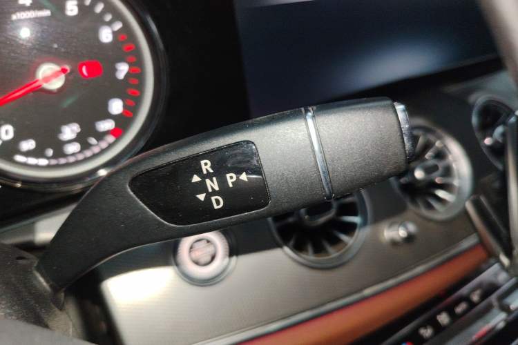 Used Mercedes-Benz E-Class 2017 Facelift E 200 Sport 4MATIC
