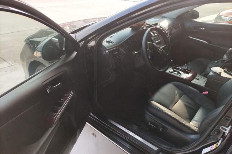 Used Toyota Camry 2013 2.0G Comfort Edition