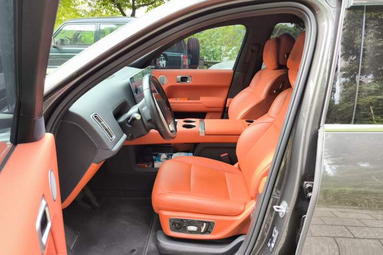 Used Li Auto L9 2022 Max model