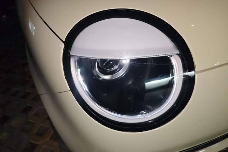 Used CHANGAN NEVO Lumin 2023 205km Xiangqin Version
