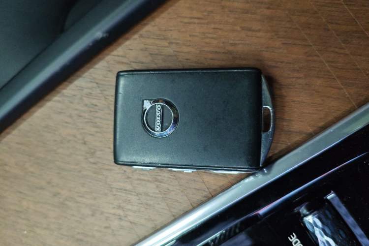 Used Volvo XC90 2019 T6 Zhiyi Edition 7-Seater China VI Standard