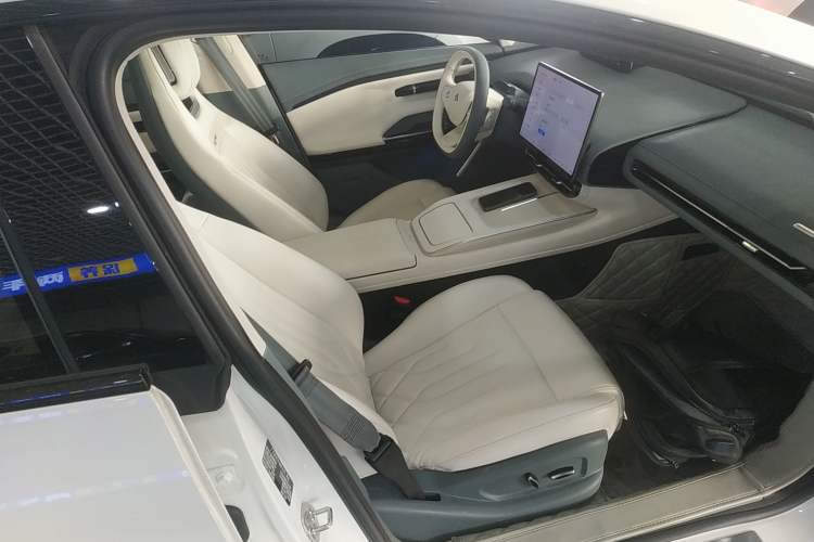 Used Hyptec GT 2023 560 Rear-Drive Seven-Wing Edition
