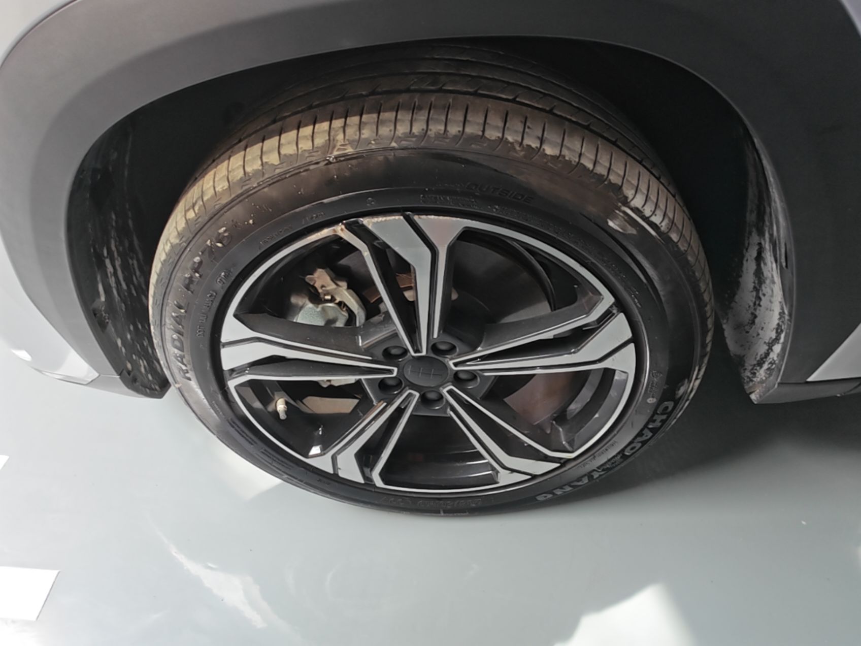 Geely Galaxy L7 2024 1.5T 115 km MAX Dragon Edition — снимка 10