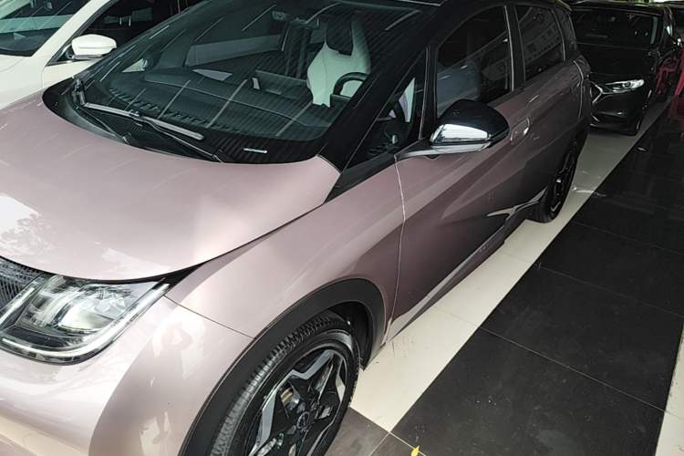Used BYD Dolphin 2021 405 km Fashion Edition Guazi used car, China used car export, Used car for sale, Used BYD cars, Cheapest cars for sale, Electric vehicle, New energy car