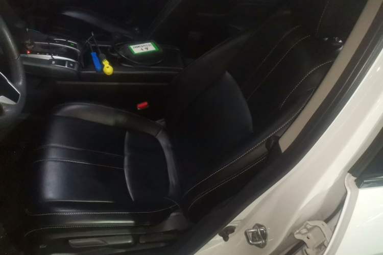 Used Honda Civic 2016 220TURBO CVT Luxury Edition
