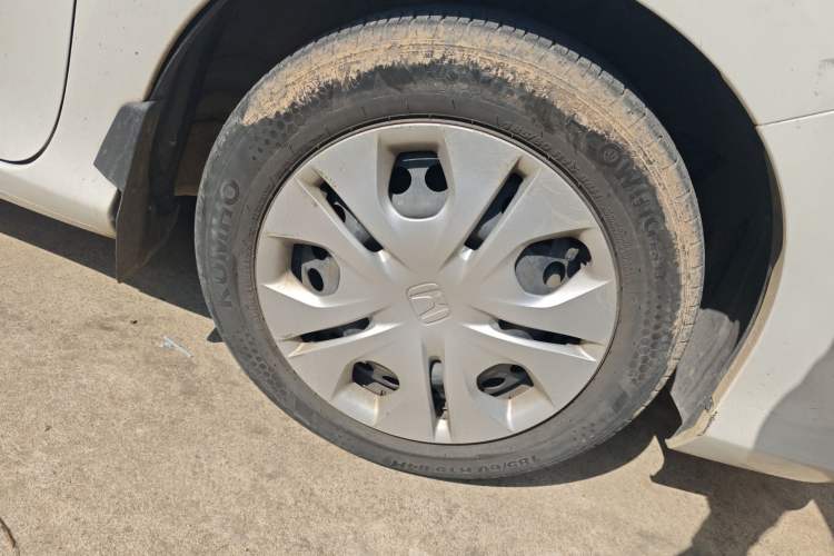 Used Honda Greiz 2016 1.5L CVT Classic Edition
