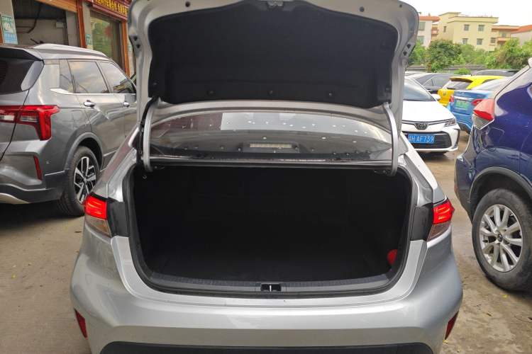 Used Toyota Levin 2022 Dual-Motor 1.8H E-CVT Leading Edition Trunk