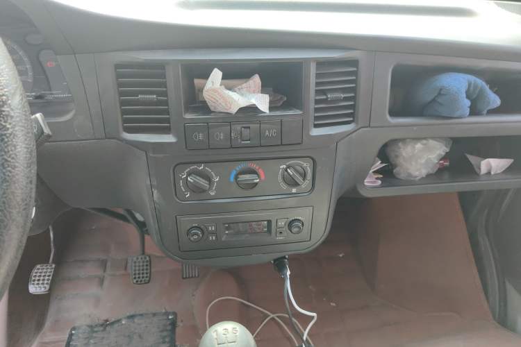 Used Wuling Zhiguang 2015 1.2L S Practical Model LSI