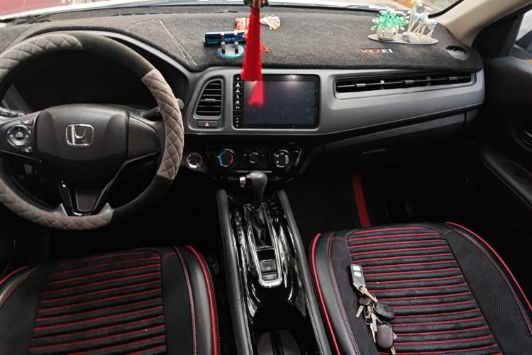 Used Honda Vezel 2019 1.5L CVT Luxury Model China VI