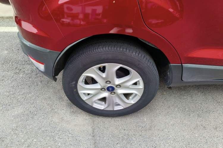 Used Ford EcoSport 2013 1.5L Automatic Fashion Model