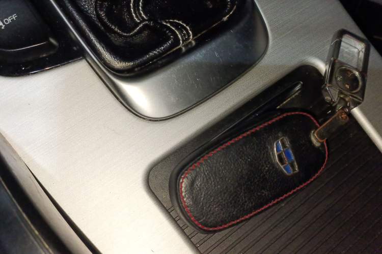 Used Geely Auto Emgrand X7 Sport 2016 2.0L Manual ZhiShang Version Vehicle Key