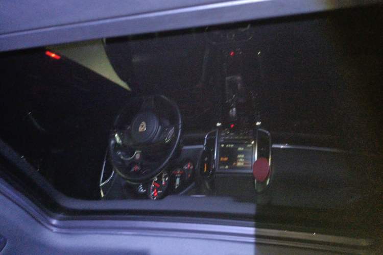 Used Porsche Cayenne  Headliner