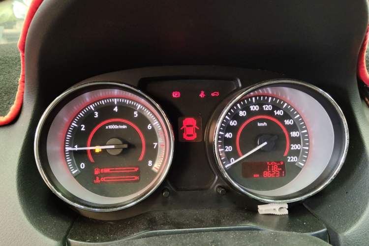 Used Bestune B50 2013 1.6L manual Comfort trim level