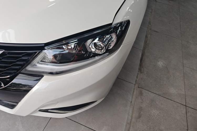 Used Nissan Tiida 2021 1.6L CVT Smart Drive Edition Left Front Headlight