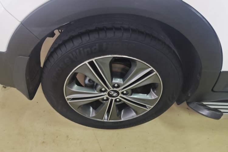 Used Hyundai ix25 2015 1.6L Automatic Two-Wheel Drive Smart GLS Trim
