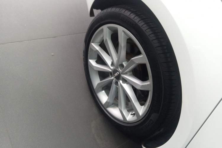 Used Audi A4L 2018 30th Anniversary Edition 40 TFSI Fashion Model