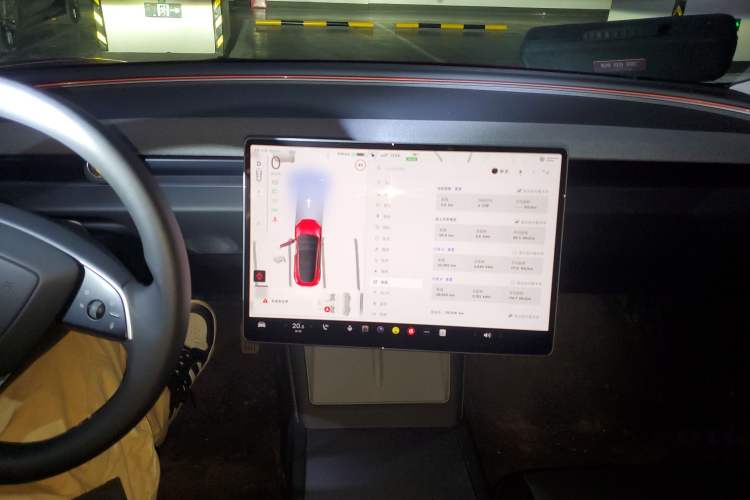 Used Tesla Model 3 2025 Rear-Wheel-Drive Version
