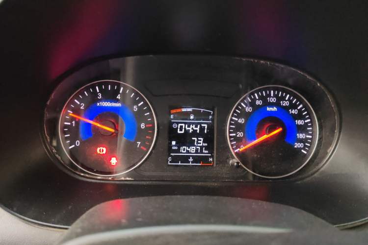 Used Dongfeng Fengon 380 2022 1.5L Standard Van 2 Seats Instrument Cluster