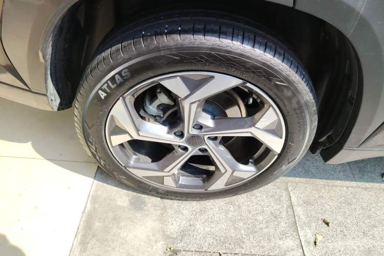 Used Geely Auto FX11 2023 1.5TD DCT Prestige Edition
