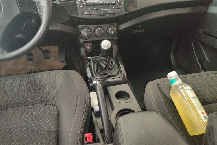 Used Land X8 2014 Explorer Edition 2.0L Urban Pioneer Version