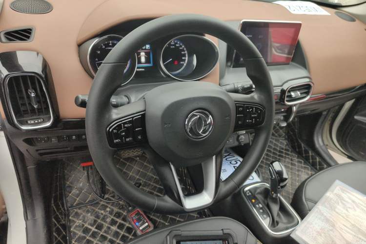 Used Dongfeng Aeolus AX4 2018 1.6L DCT Trendy & Stylish Model with Sunroof
