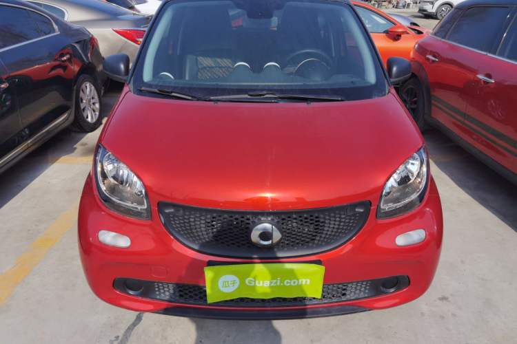 Used smart forfour 2018 1.0L 52 kW Dynamic Edition