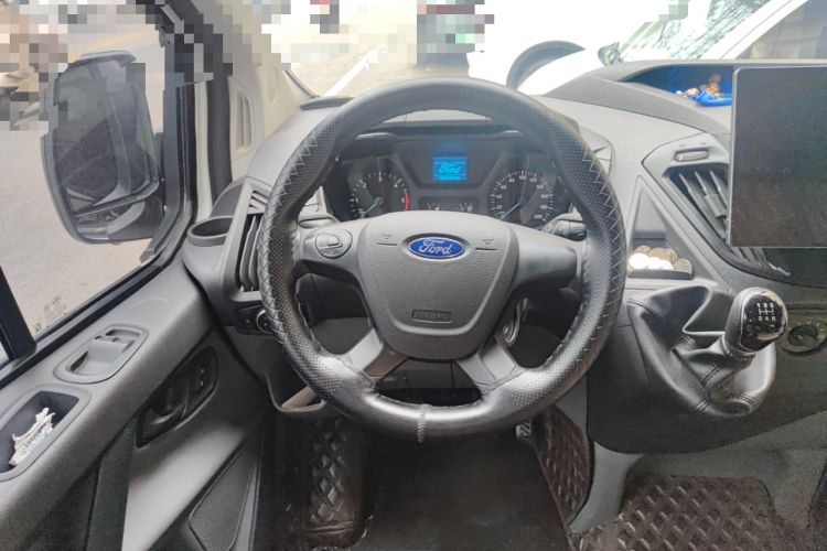 Used Ford Transit 2020 2.0T Diesel Multi-Function Commercial Vehicle Mid-Chassis Low-Roof Design with Dual Rear Doors Meeting China VI Emission Standards